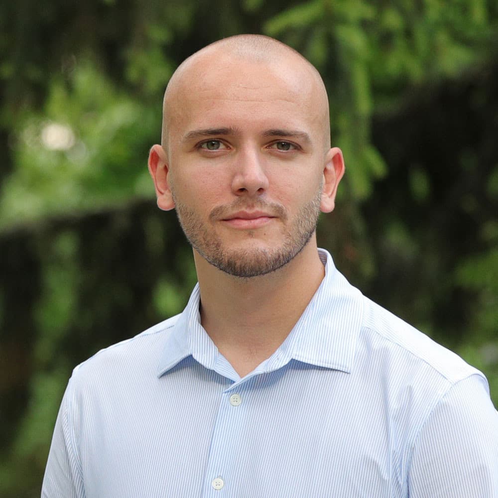 Asmir Merdžanović u uredu